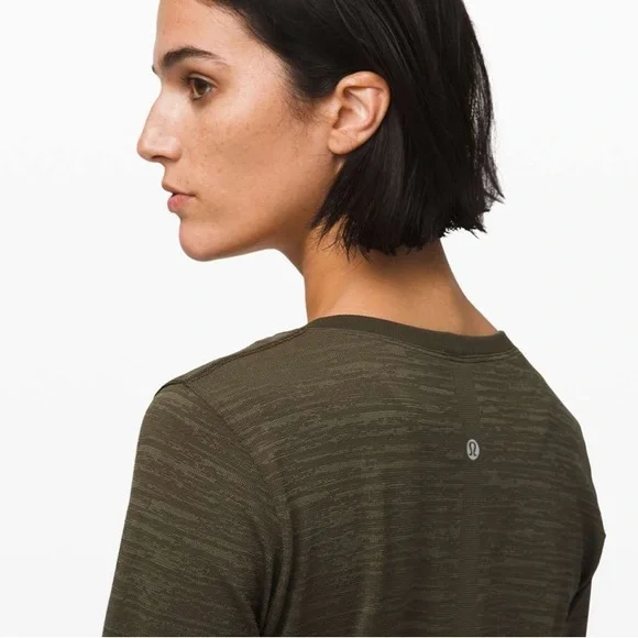 Lululemon Swiftly Relaxed Long Sleeve
Dark Olive / Fatigue Green Top W1708 Sz 10 - Picture 4 of 11